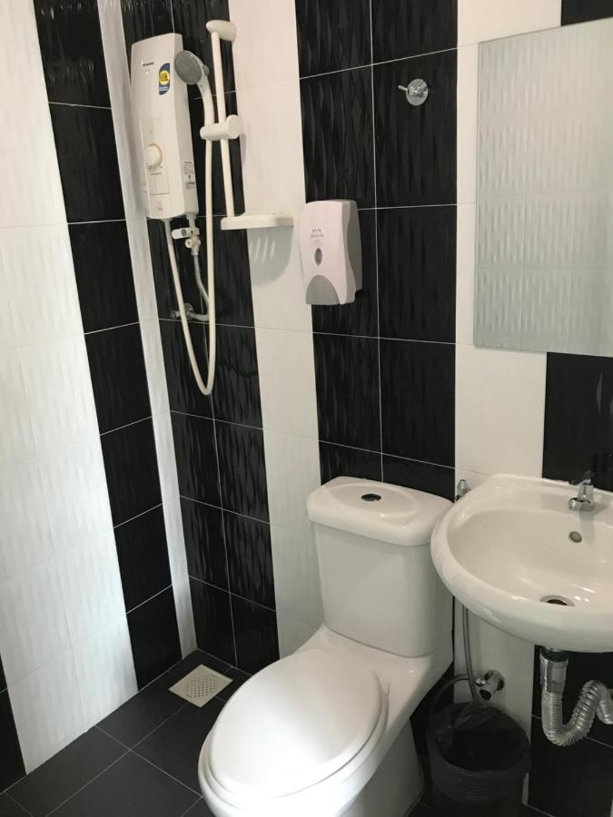 Goody Hotel Johor Bahru Zewnętrze zdjęcie